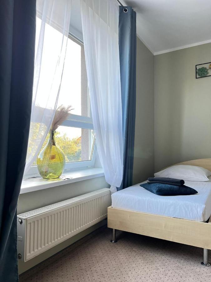 Villa Ventana 2 City Free Parking Sniadanie W Cenie 503 18 18 11 Poznan Exterior photo